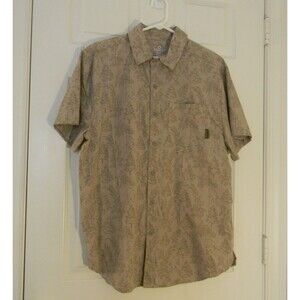 Sun River Mens Khaki Shirt Bigfoot Sasquatch Lightweight Button Up Size Med NWOT